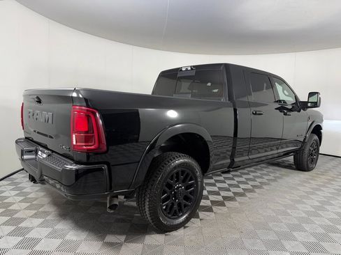 Used 2025 RAM 3500 Limited AWD/4WD image 6