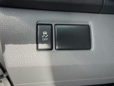 Certified 2020 Nissan NV200 S FWD image 17