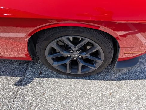 Used 2022 Dodge Challenger GT w/ Blacktop Package image 10