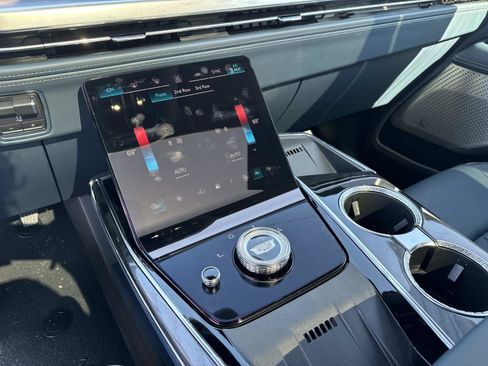 New 2025 Cadillac Escalade IQ Sport 2 image 27