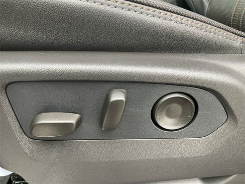 New 2026 Chevrolet Silverado 1500 High Country image 27