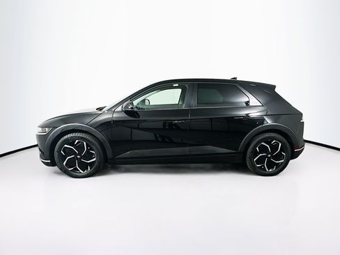 Used 2024 Hyundai Ioniq 5 SEL RWD image 4