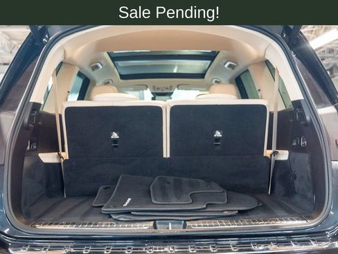 Used 2024 Mercedes-Benz GLS 450 4MATIC image 38