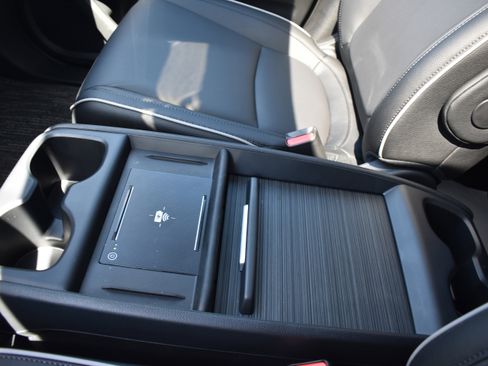 New 2026 Honda Odyssey Touring image 25
