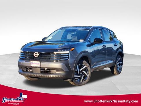 New 2026 Nissan Kicks SV image 1