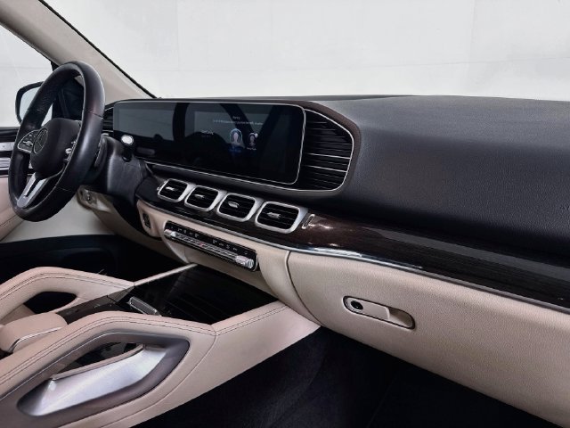 Used 2022 Mercedes-Benz GLE 350 w/ AMG Line Exterior image 26