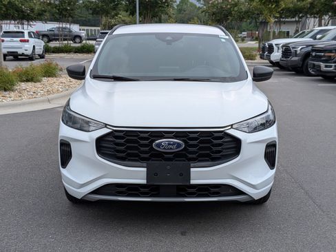 Used 2023 Ford Escape ST-Line w/ Equipment Group 301A FWD image 8