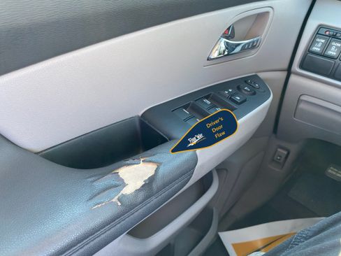 Used 2016 Honda Odyssey SE image 39
