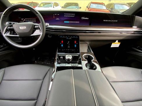 New 2026 Cadillac Escalade 4WD w/ LPO, Floor Liner Package image 7