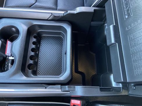 Used 2024 RAM 1500 Laramie image 44