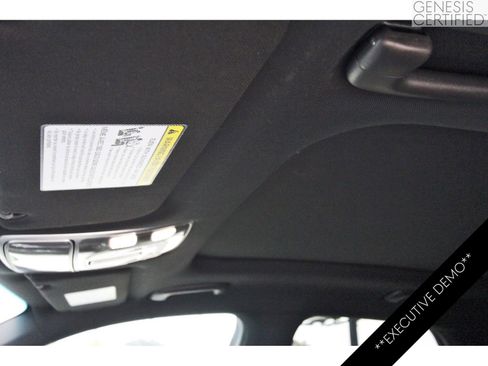 Used 2025 Genesis GV70 2.5T Sport Prestige w/ Sport Prestige Package image 32