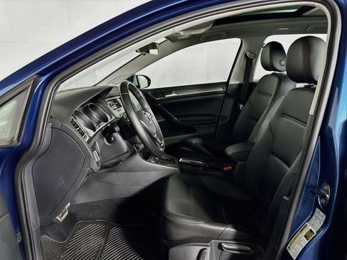 Used 2017 Volkswagen Golf Alltrack SE AWD/4WD image 11