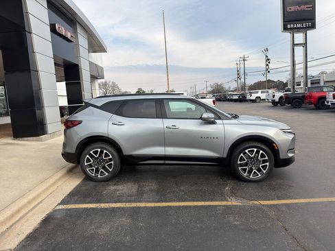 Used 2024 Chevrolet Blazer RS image 4