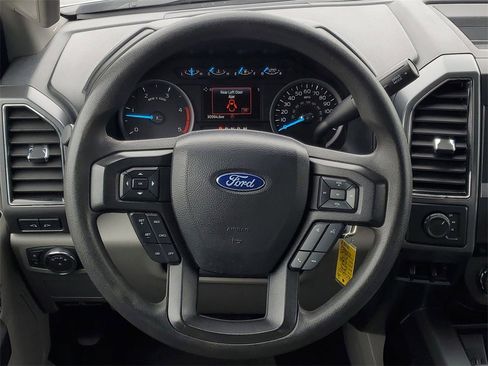 Used 2021 Ford F450 XLT w/ XLT Premium Package image 29