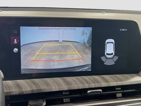 Used 2024 Kia Telluride EX w/ EX Captain's Chair Package image 14