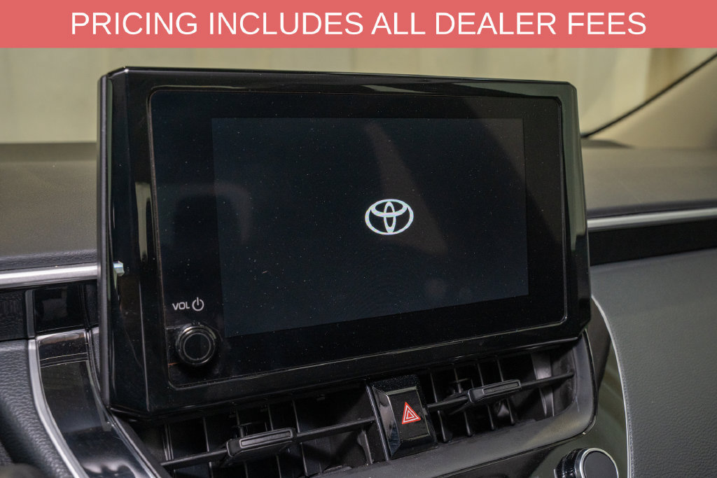 Used 2025 Toyota Corolla LE FWD image 12