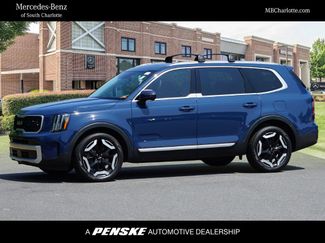 Used 2025 Kia Telluride EX w/ EX Captain's Chair Package FWD video 1