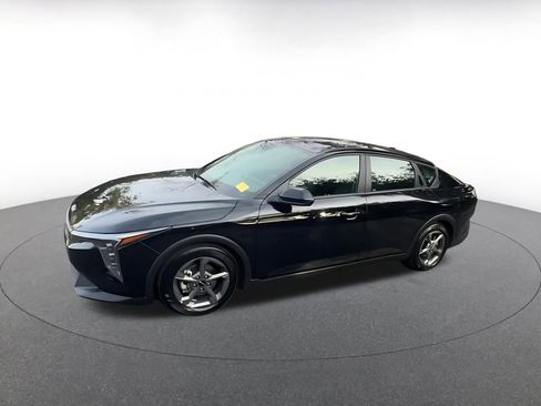 Used 2025 Kia K4 LXS image 8