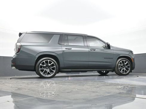 New 2026 Chevrolet Suburban RST w/ RST Capability Package image 49