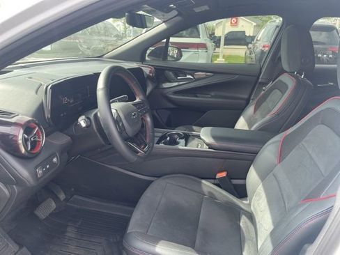 Used 2024 Chevrolet Blazer EV RS AWD/4WD image 8