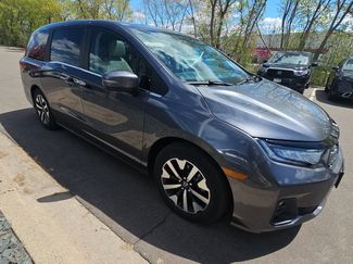 Used 2025 Honda Odyssey EX-L video 2