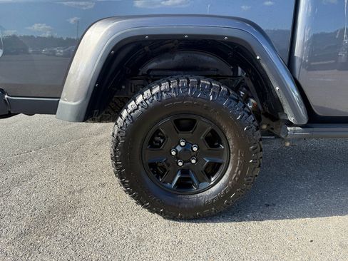 Used 2021 Jeep Gladiator Mojave image 7