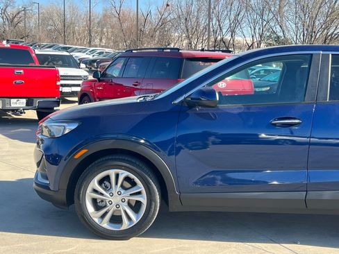 Used 2023 Buick Encore GX Preferred w/ Cold Weather Comfort Package image 7