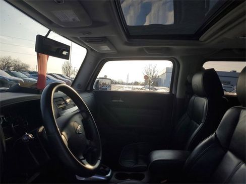 Used 2008 HUMMER H3 Alpha image 10