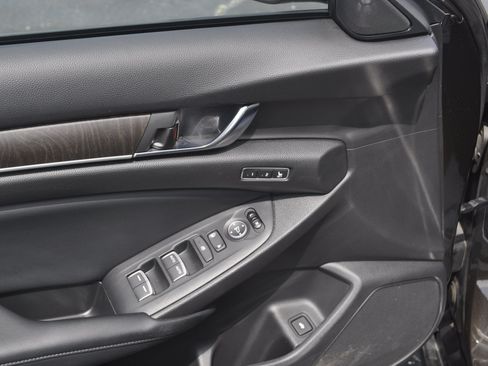 Used 2018 Honda Accord EX-L image 15