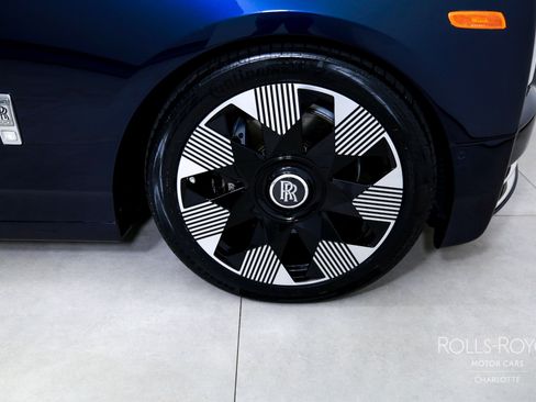 Certified 2020 Rolls-Royce Phantom Sedan image 40