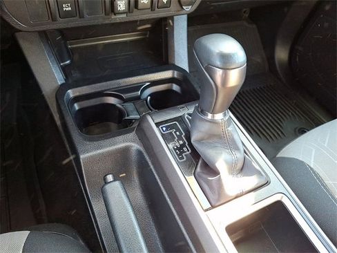 Used 2023 Toyota Tacoma TRD Off-Road image 14