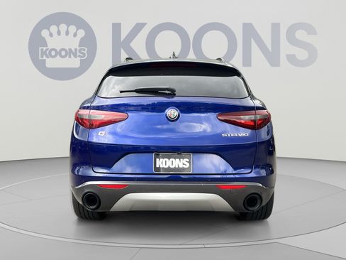 Used 2023 Alfa Romeo Stelvio Ti w/ Active Assist Plus Package AWD/4WD image 5