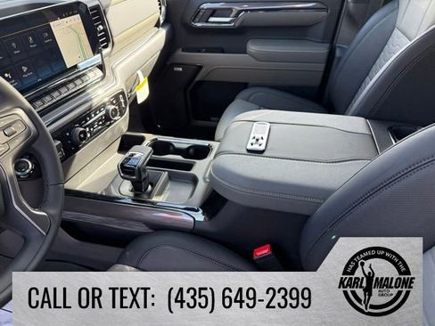 New 2026 Chevrolet Silverado 1500 ZR2 w/ Dark Appearance Package AWD/4WD image 30