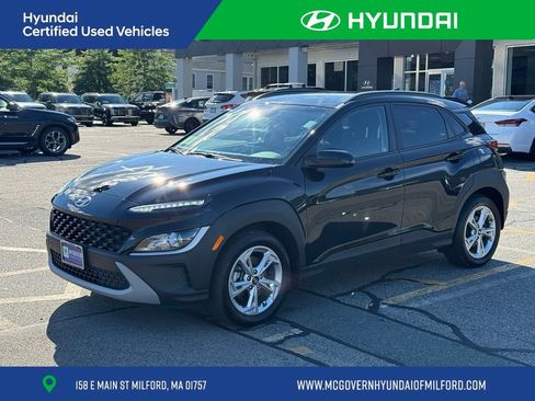 Used 2023 Hyundai Kona SEL AWD/4WD image 1