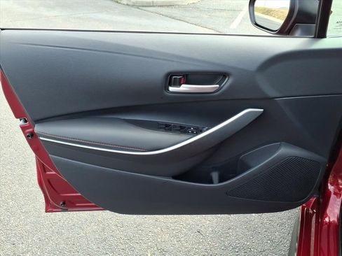 Certified 2025 Toyota Corolla SE image 7