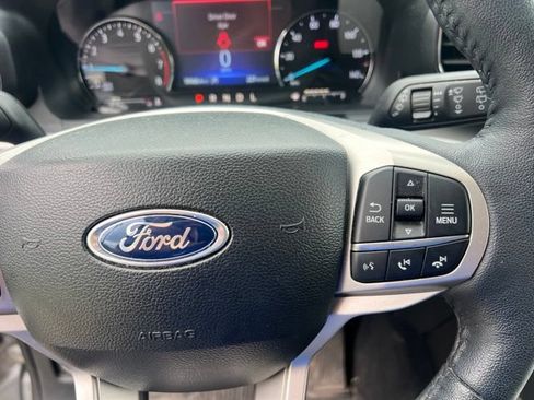 Used 2024 Ford Explorer XLT w/ Equipment Group 202A AWD/4WD image 25