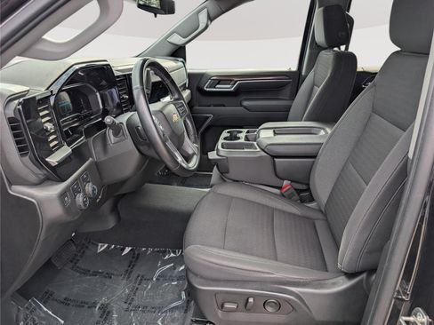 Used 2023 Chevrolet Silverado 1500 LT AWD/4WD image 15