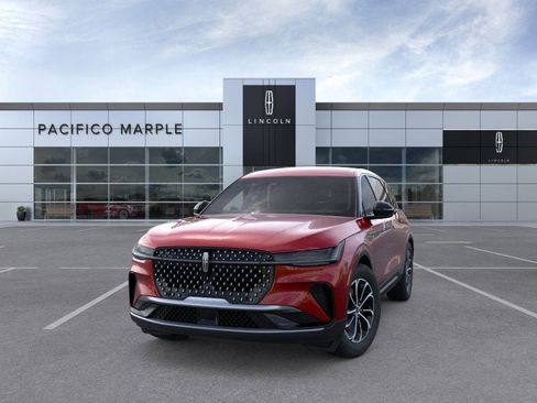 New 2026 Lincoln Nautilus Premier image 2