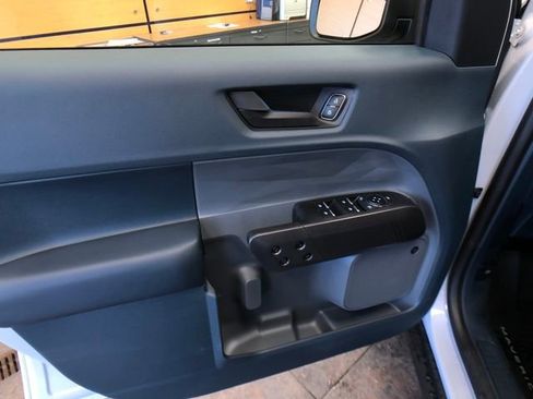 New 2025 Ford Maverick Lariat w/ Black Appearance Package image 12