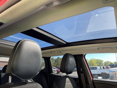 Certified 2023 Jeep Renegade Altitude w/ Sun/Sound Group image 4