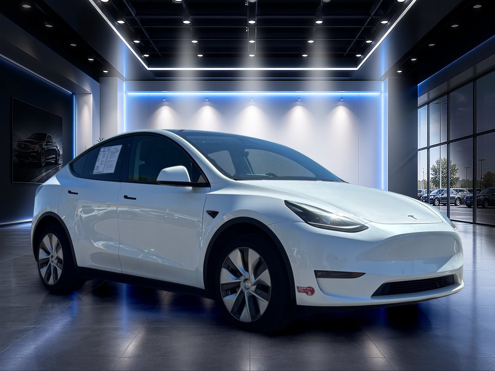 Used 2022 Tesla Model Y Long Range AWD/4WD image 2