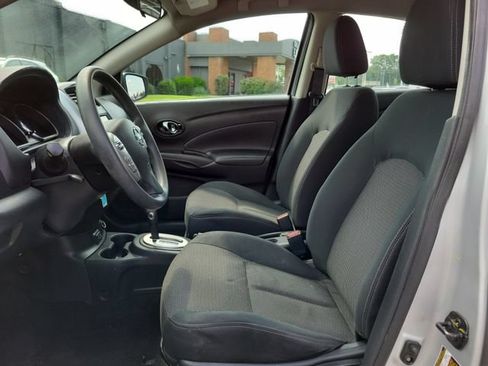 Used 2019 Nissan Versa SV FWD image 20