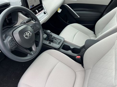 New 2026 Toyota Corolla Cross L image 12