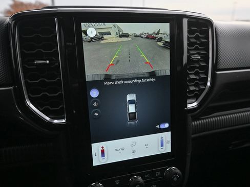 New 2025 Ford Ranger XLT w/ Black Appearance Package image 32