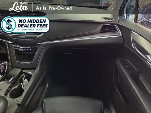 Used 2017 Cadillac XT5 Luxury FWD image 21