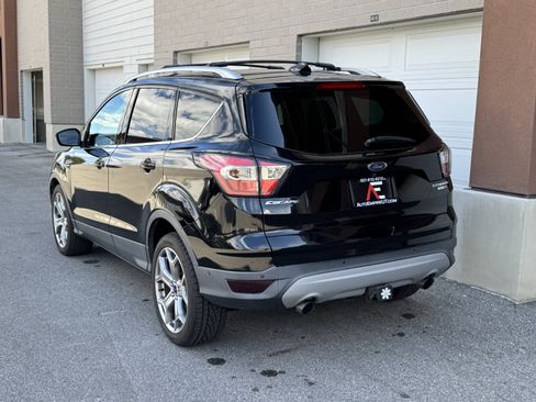 Used 2017 Ford Escape Titanium w/ Equipment Group 301A AWD/4WD image 3