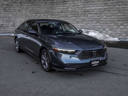 Used 2024 Honda Accord EX image 2