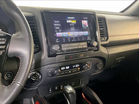 Used 2023 Nissan Frontier PRO-4X w/ Pro Convenience Package AWD/4WD image 9