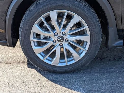 Used 2023 INFINITI QX50 Luxe image 24