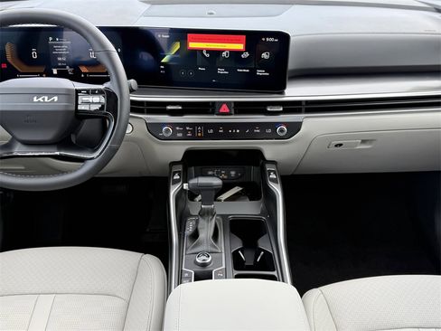 New 2026 Kia Sorento S w/ S Panoramic Sunroof Package image 15